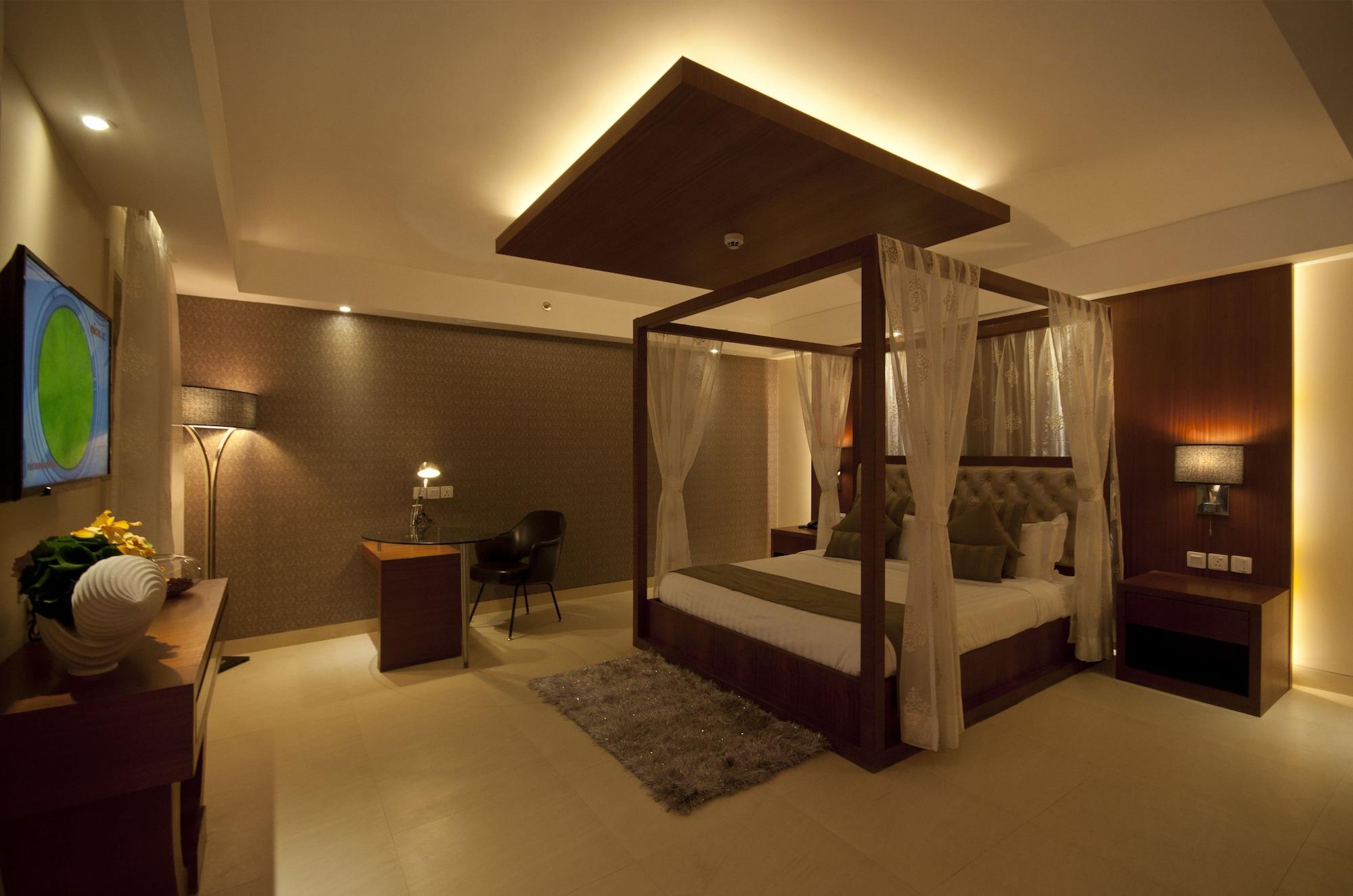 Hotel Celesta - Calcutta Extérieur photo