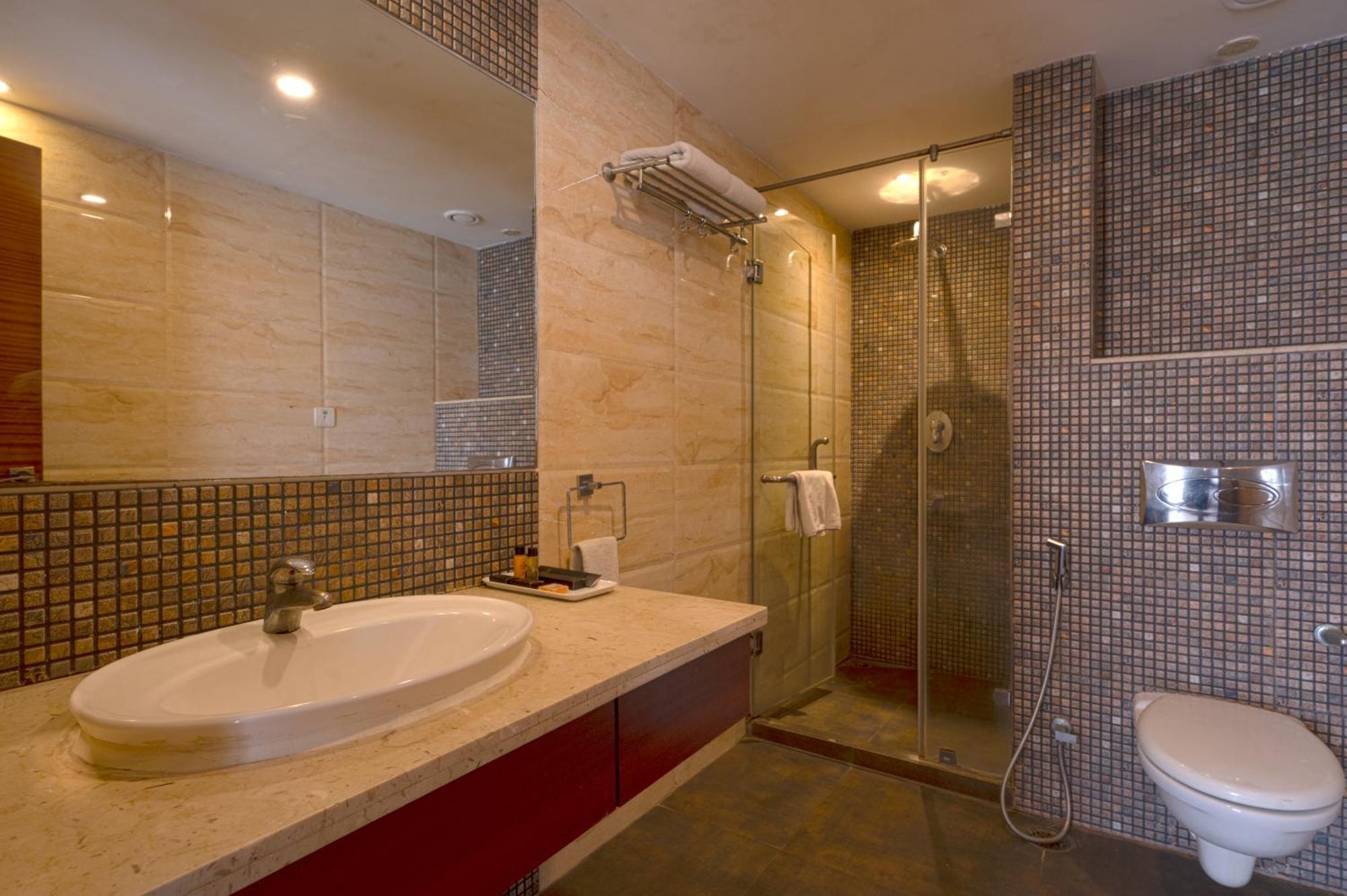 Hotel Celesta - Calcutta Extérieur photo